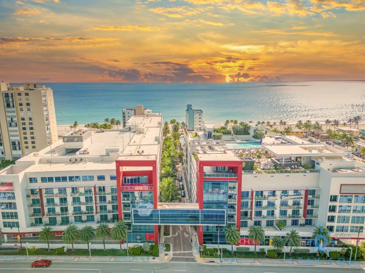 Rooftop Pool - Balcony - Hollywood Beach Broad - Walk Exterior foto