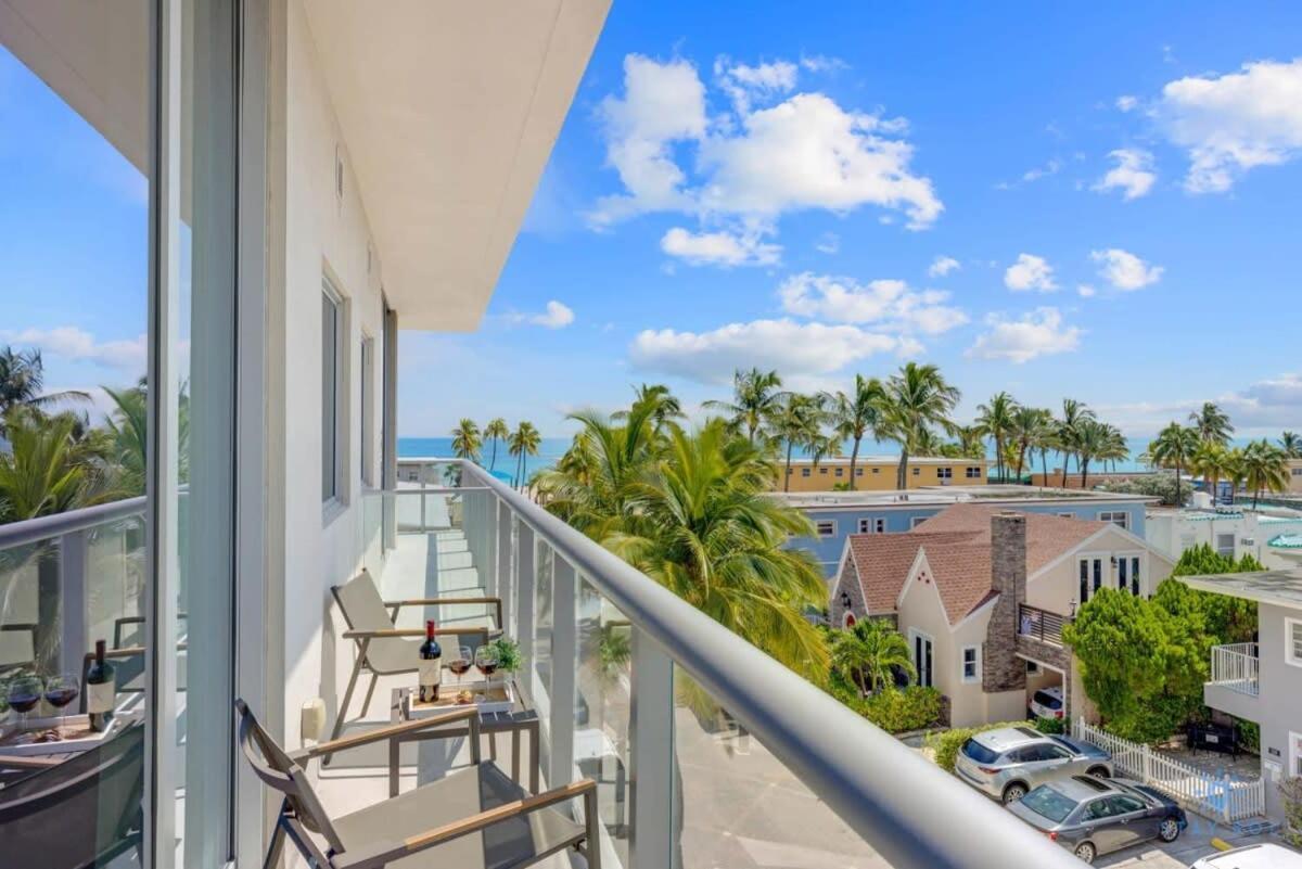Rooftop Pool - Balcony - Hollywood Beach Broad - Walk Exterior foto
